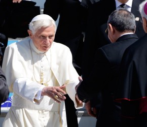 Raúl recibe a Benedicto XVI en el Palacio de la Revolución: Véalo en vivo por Cubadebate
